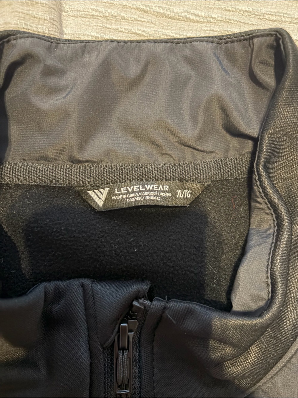 Men's Black Lightweight Full-Zip Jacket with LA Los Angeles Dodgers Logo - Picture 3 of 3